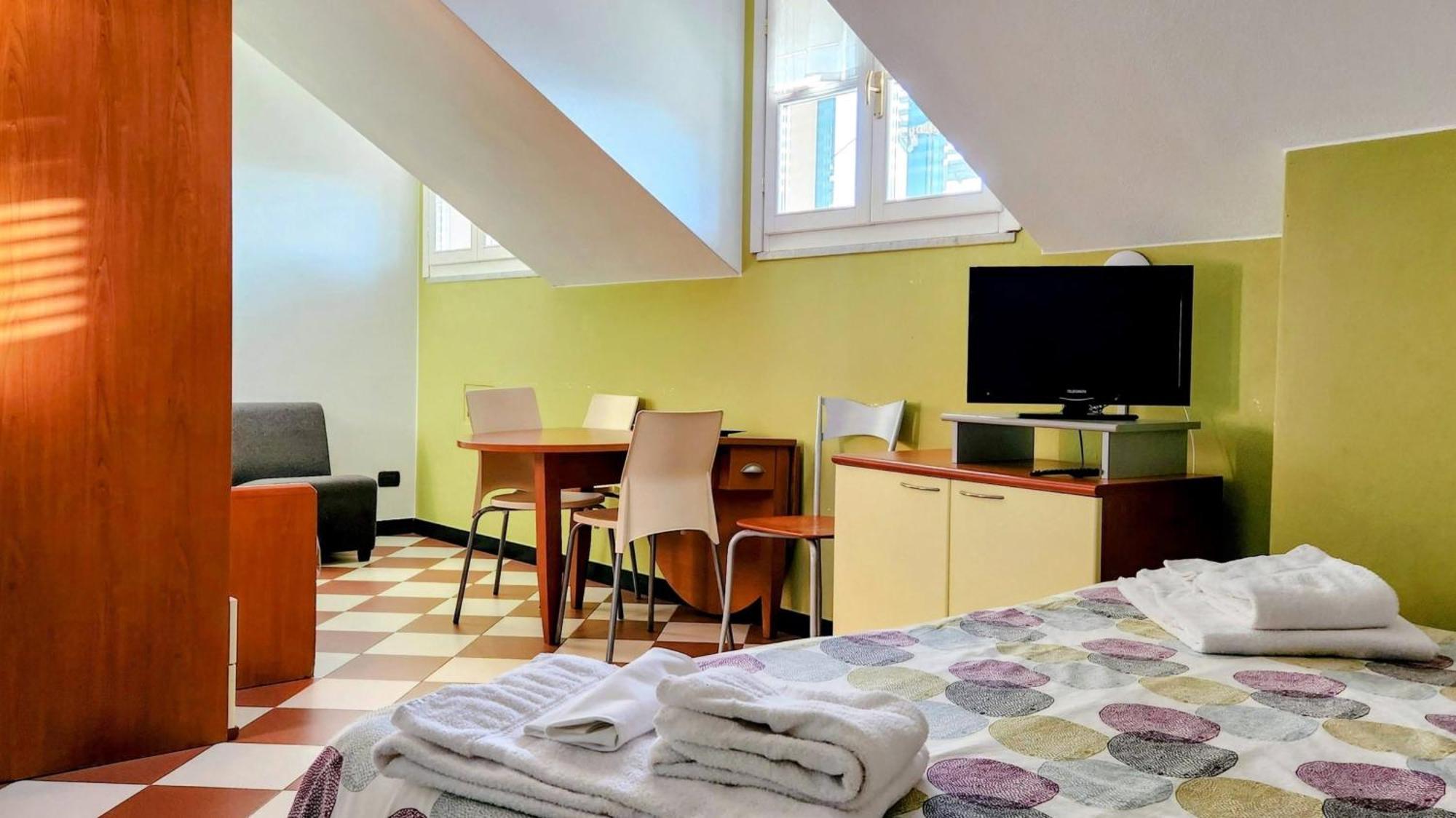 Giada Apartment Монеглия Екстериор снимка