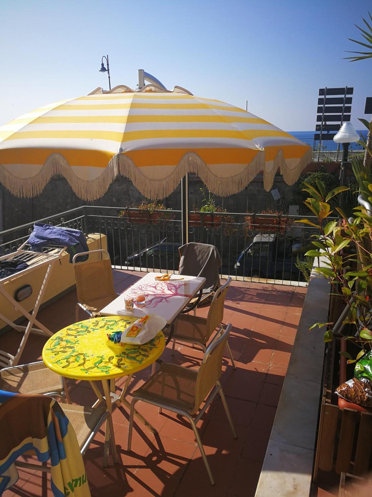 Giada Apartment Монеглия Екстериор снимка