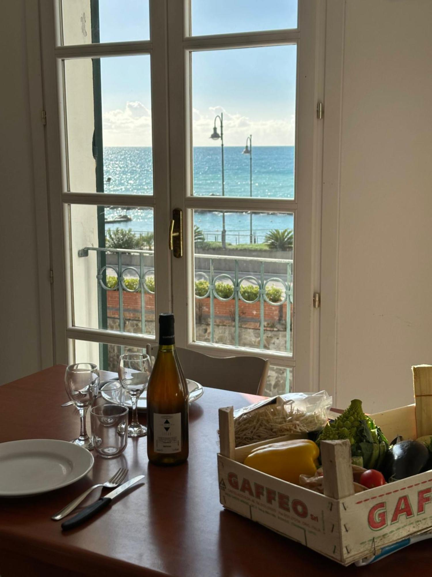 Giada Apartment Монеглия Екстериор снимка